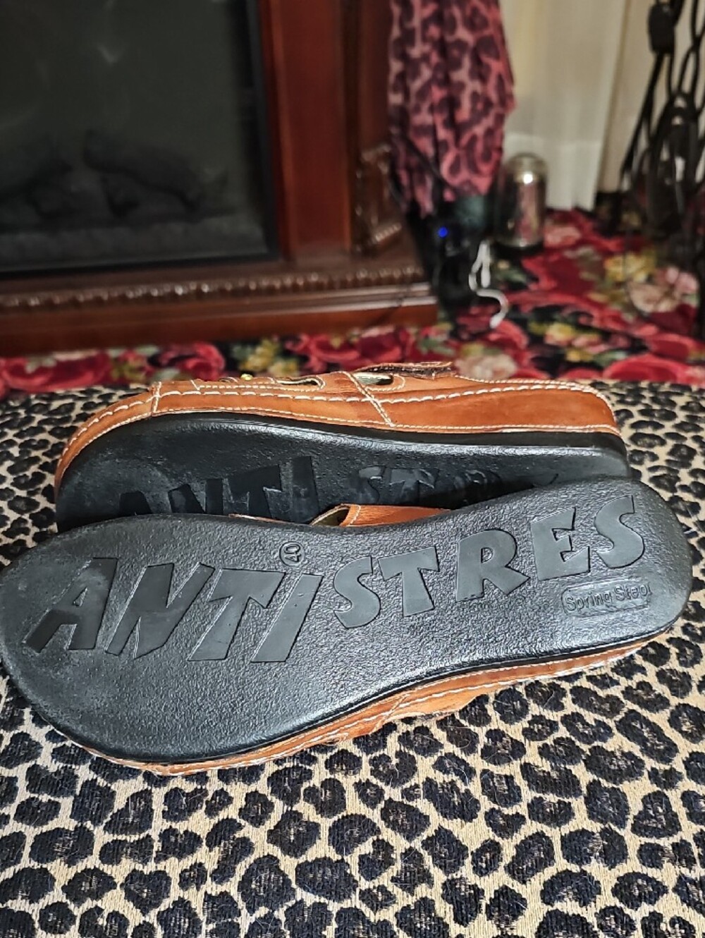 Spring Step Tan Leather Slip-On Sandal - Picture 7 of 11
